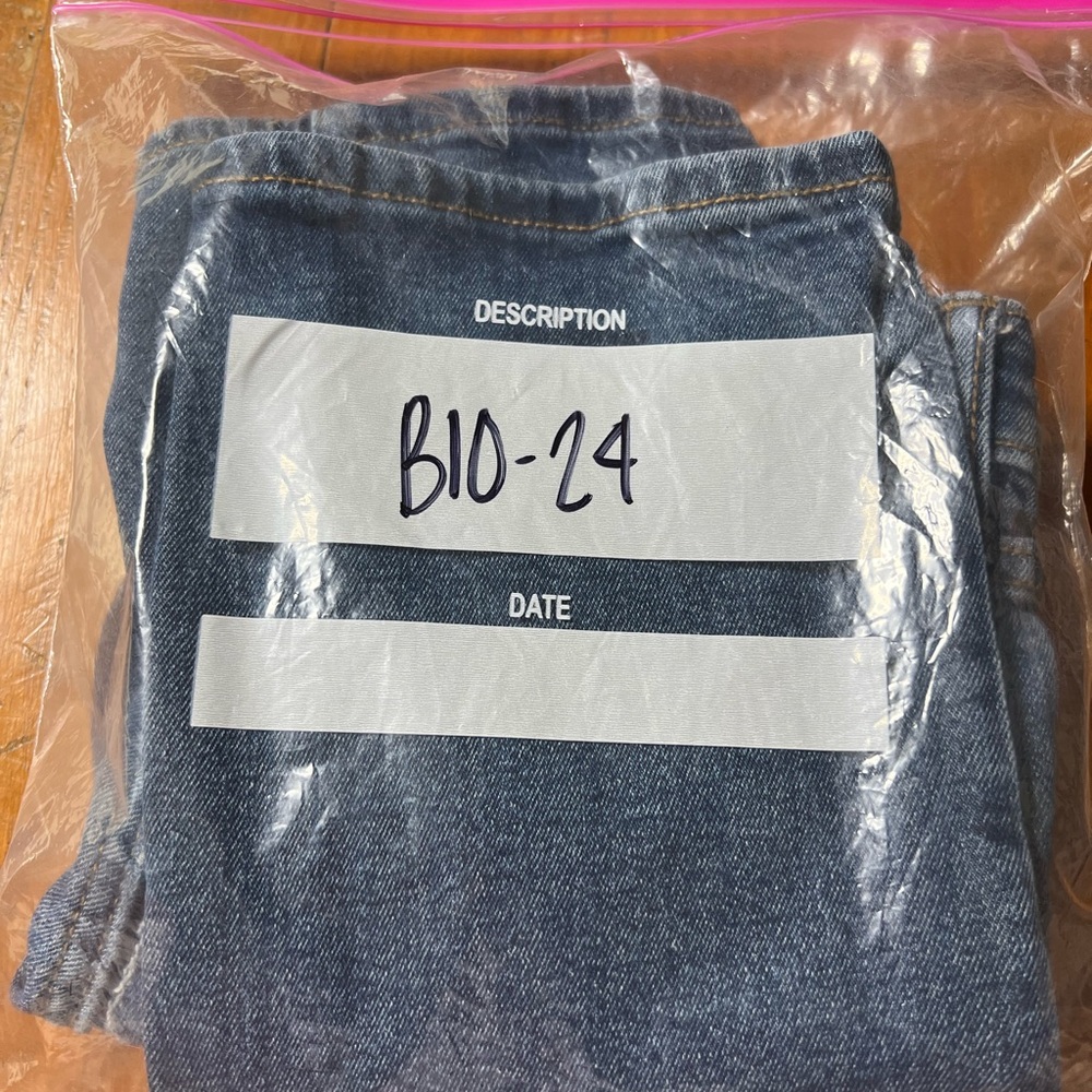 Old Navy straight denim jeans adjustable waist - Picture 4 of 5